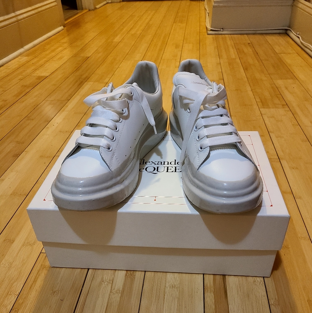 ALEXANDER MCQUEEN OVERSIZED OFF-WHITE DIPPED SNEAKERS MEN